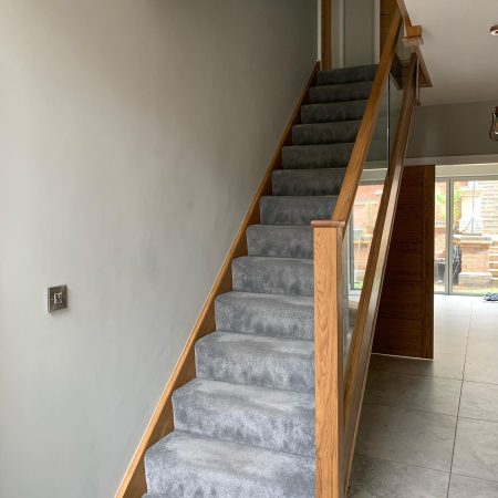 Oak Balustrade with Glass Panels