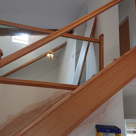 Oak Balustrade with Glass Panels