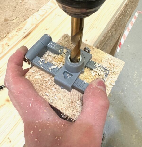 Flipjig Multifunctional Drill Guide - Image 3