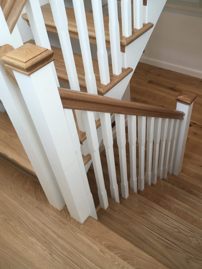 Oak staircase with white stop chamfer spindles