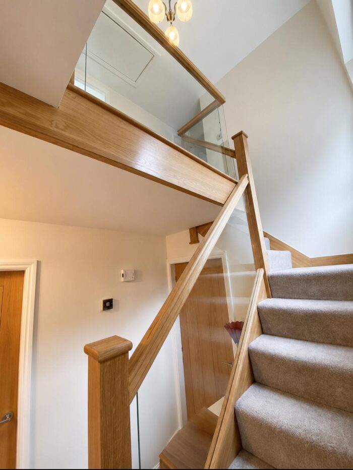 What glass thickness should I use for my staircase